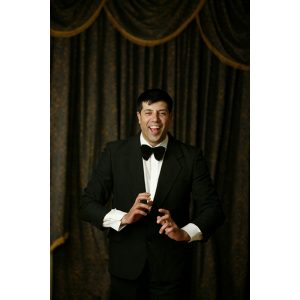Tony Lewis Comedian